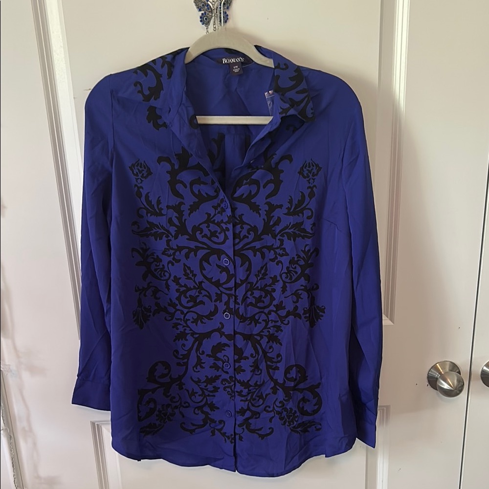Roman’s Women's Blue and Black Patterned Top